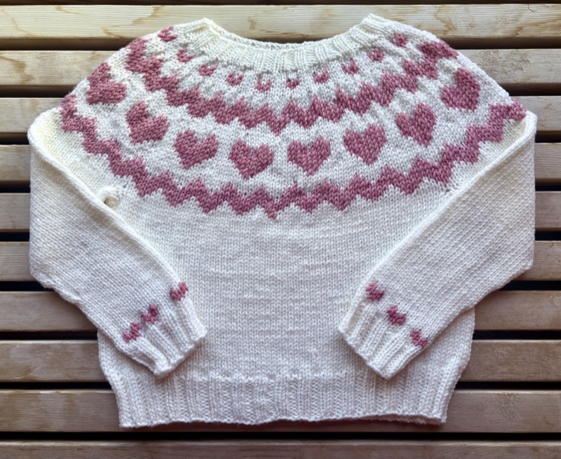 Bean and Olive sweater - white and pink