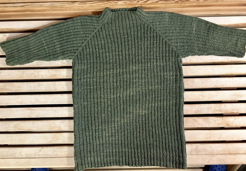Ribbed Raglan Pullover for AP