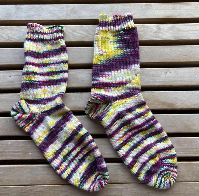 So Vanilla Socks Wildflower