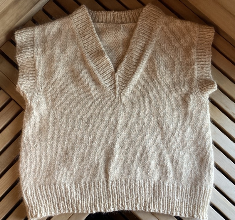 Weekend Slipover V Neck